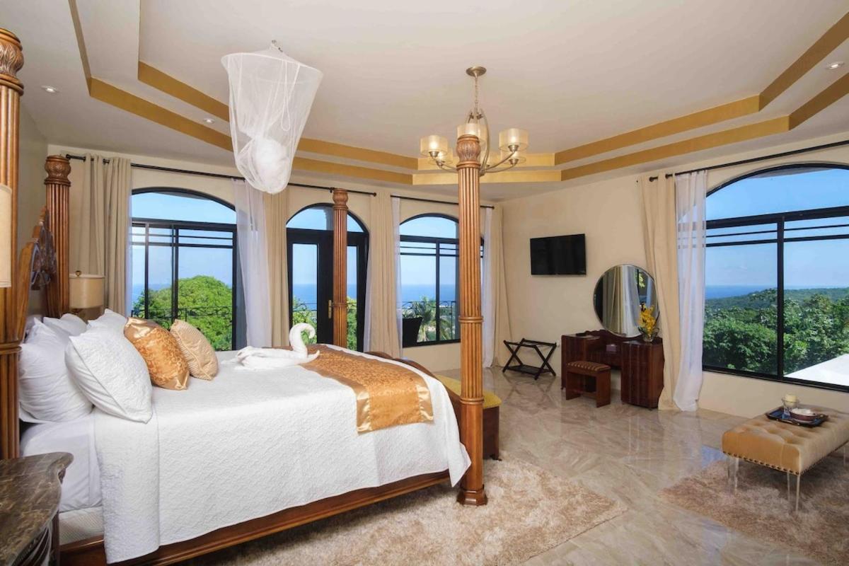 Villa Mimosa Jamaica Exclusive Luxury Stay- Resort Vibe ディスカバリー・ベイ エクステリア 写真